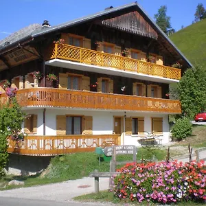  Bed & Breakfast D'hote La Petite Bergerie